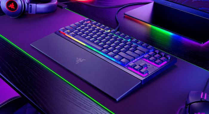 Razer Keyboard mechanical Ornata V3 TKL 84key, Mecha-Membrane Switch, USB-A, EN/UK, RGB, black