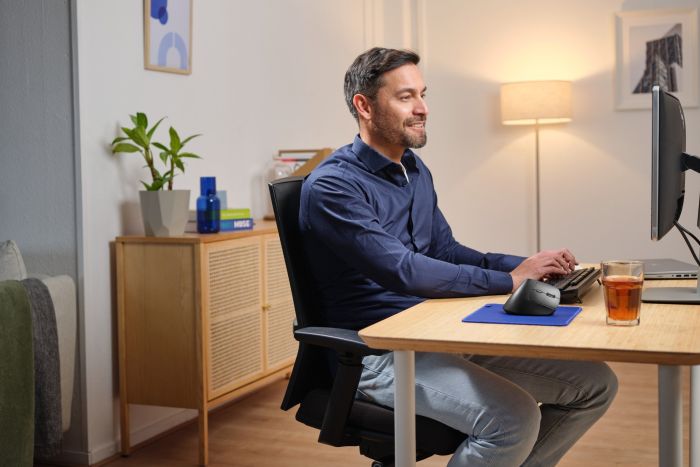 Mouse Trust Bayo + Ergonomic, BT/WL/USB-A, black