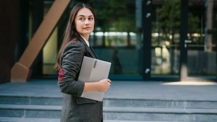 Lenovo Notebook ThinkBook 14-G7 14" WUXGA IPS AG, AMD R5-7535HS, 16GB, F512GB, UMA, Win11P, gray