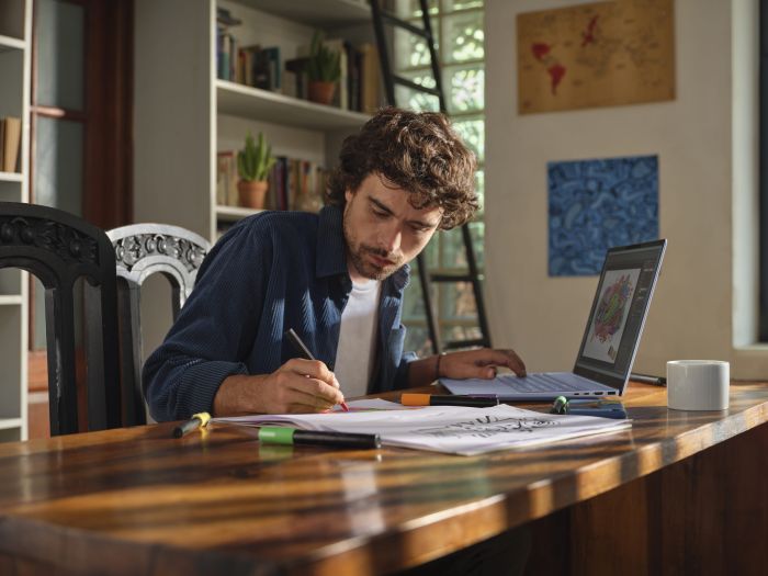 HP Notebook OmniBook 5 16-af1011ua 16" WUXGA IPS AG, Intel U7-255U, 24GB, F1TB, UMA, DOS, блакитний