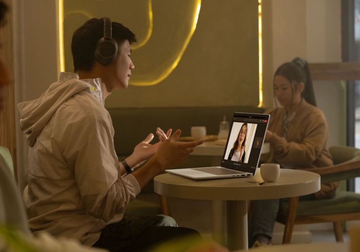 HP Notebook OmniBook 7 14-fr0001ua 14" WUXGA IPS, Intel U7-255H, 32GB, F1TB, UMA, Win11P, сріблястий