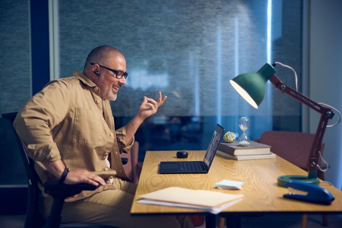 HP Notebook EliteBook Ultra G1i 14" 2.8k Touch, Intel U5-228V, 32GB, F1TB, UMA, Win11P, blue