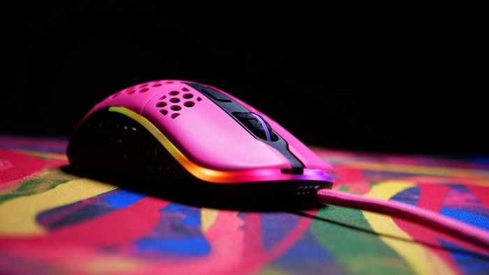 Миша Xtrfy M42, USB-A, RGB, рожевий