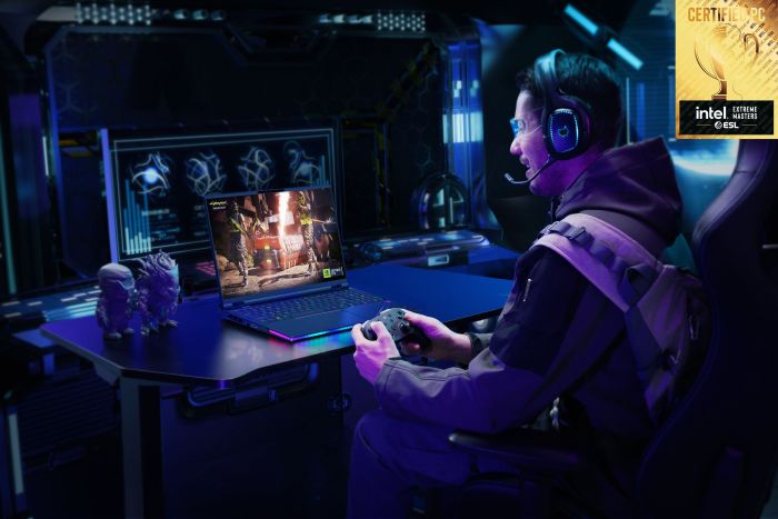 Acer Notebook Predator Helios 16 PH16-73 16" OLED, Intel U9-275HX, 64GB, F2TB, NVD5070Ti-12, Win11P, black